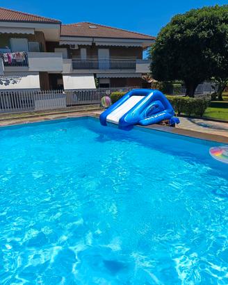 Gonfiabile per piscina 