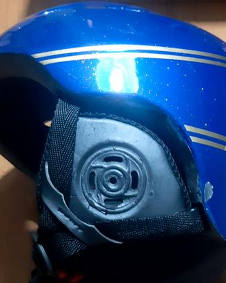 casco da sci con cuffie integrate