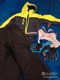 Tutta neve 3/4 anni+ guanti + capello+ scarpe N 27