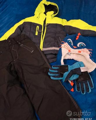 Tutta neve 3/4 anni+ guanti + capello+ scarpe N 27