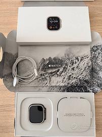 Apple Watch Ultra2 Natural Titanium + 4 cinturini