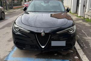Alfa Romeo Stelvio - 2019 RWD 160 CV