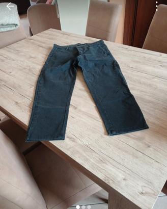 pantaloni  