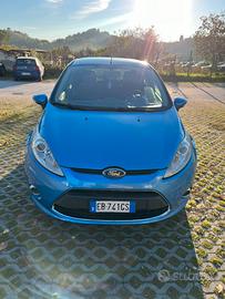 Ford Fiesta 1.4 5P bz- GPL