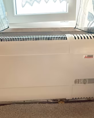 3 Radiatore per riscaldamento a gpl. Accorroni.