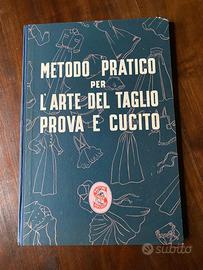 Libro vintage per sartoria