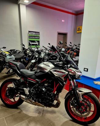 KAWASAKI Z650 35KW ANNO 2023 PATENTE A2 KM9000