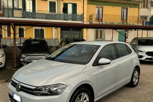 Volkswagen polo automatica