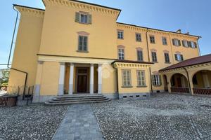 3 LOCALI A TORRE CANAVESE