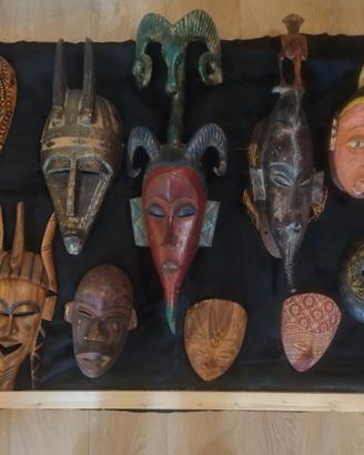 Collezione di maschere africane antiche 