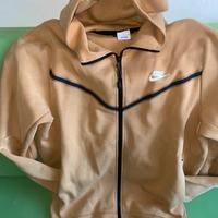 NIKE FELPA L TECH con CAPPUCCIO, giallo/nero