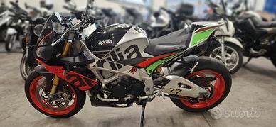 Aprilia Tuono V4 1100 R Factory