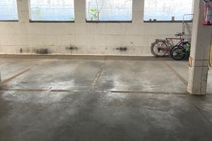 Posto auto garage