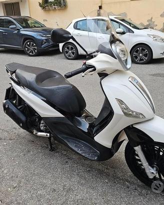 Piaggio Beverly 125