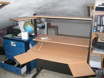 TAVOLO-SCRIVANIA PER PC