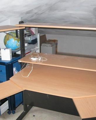 TAVOLO-SCRIVANIA PER PC