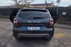Dacia Duster 2023 Journey 26000 km grandine