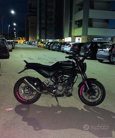 HUSQVARNA svartpilen 125 (2021)