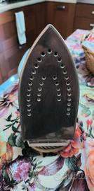 FERRO DA STIRO E ASCIUGACAPELLI