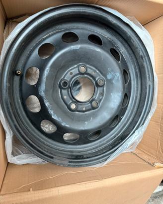 Cerchi in ferro da 16 per bmw