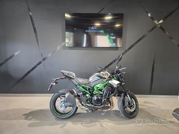 Kawasaki Z 900 2025 DEMO