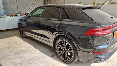 Audi Q8 Quattro S-Line Black Edition Tetto Panoram