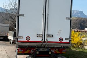 Camion MAN TGX 26.440