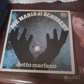 2 dischi vinile 45 giri anni 60/65