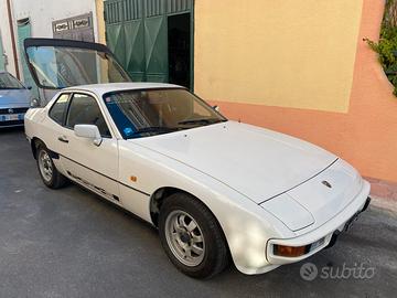 Porsche 924/944 - 1980