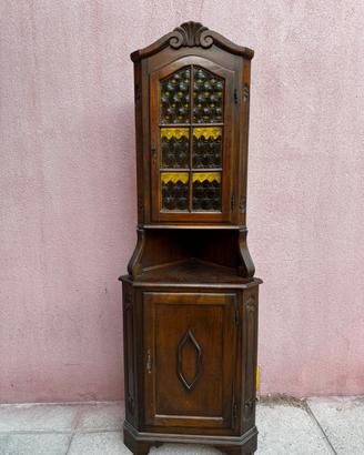 Angoliera in legno