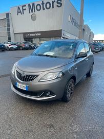Lancia Ypsilon 1.0 FireFly 5 porte S&S Hybrid Gold
