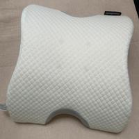 Cuscino ortopedico a forma di arco