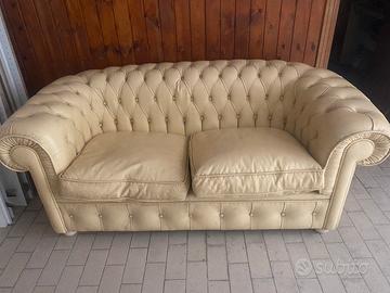 divano chesterfield