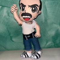 Bambolina di Freddie Mercury fatta a mano