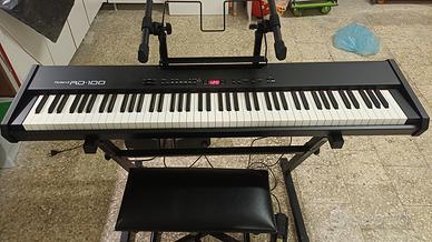 Roland rd-100 con supporto a Z