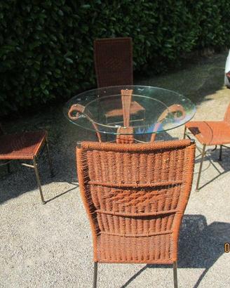completo tavola e sedie in rattan e ferro bronzato