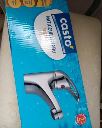 Rubinetto per lavabo nuovo