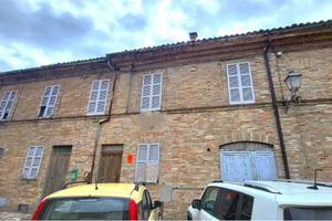 SOLUZIONE SINGOLA al CENTRO DI PETRITOLI