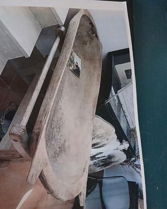 tronco  di albero scavato