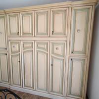 Armadio legno decapato