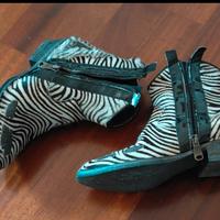 Stivaletti texani con motivo zebrato 