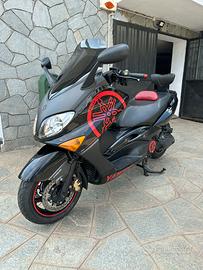 Yamaha Tmax 500