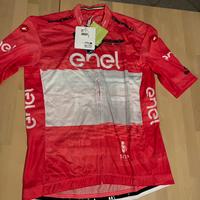 Maglia rosa podio giro italia 2023