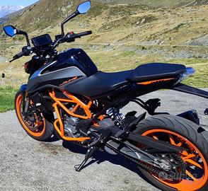 KTM 390 Duke