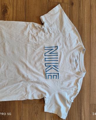 maglietta Nike xs nuova 