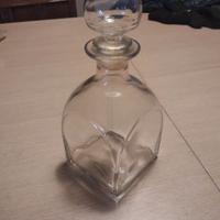 Bottiglia da liquore vintage in vetro con tappo H.