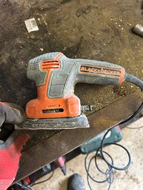Levigatrice black and decker