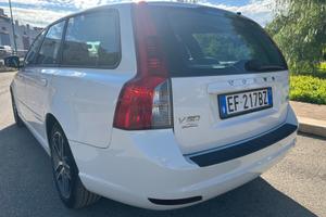 Volvo V50 1.6 DIESEL 2011 - CERCHI IN LEGA