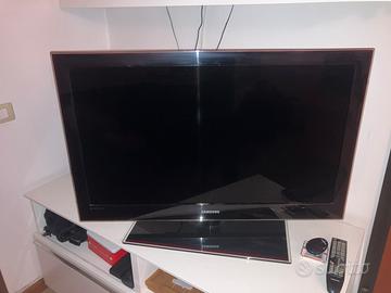 LCD Samsung serie 8 vintage 40”