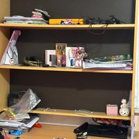 penisola con libreria come scrivania 20€